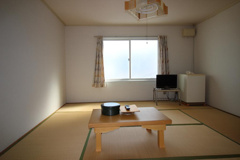 Ryokan Saihokutei Rishirifuji Eksteriør billede
